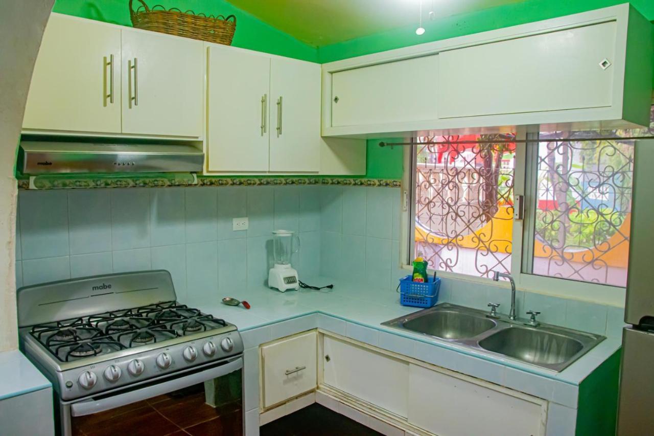 Siga'S House Cancun Centro Екстер'єр фото